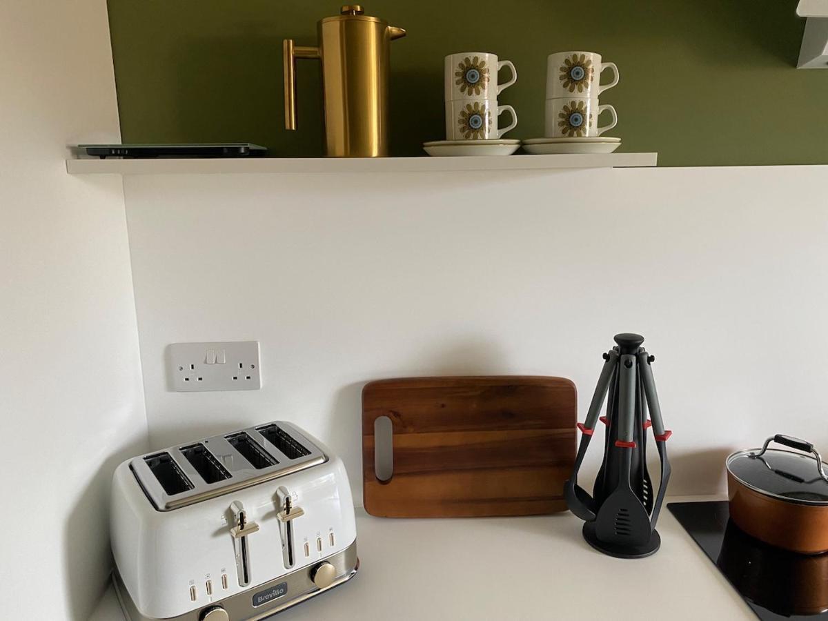Arbroath Luxury Apartment In Mcm Style Exteriör bild